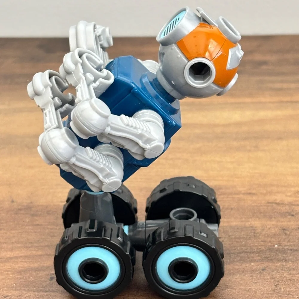 Nickelodeon Nick Jr Rusty Rivets Action Figures Toy Robot Car Rusty Crush LOT